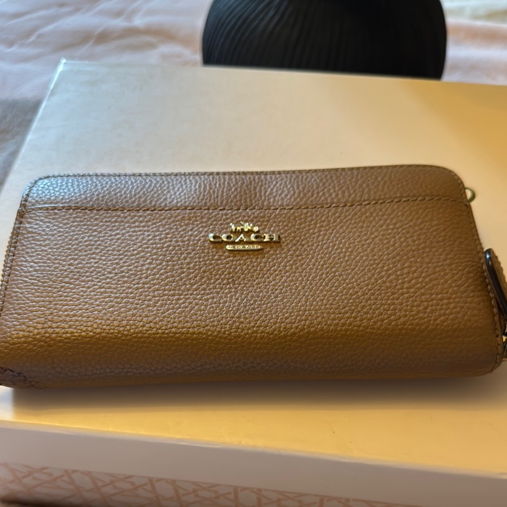 Coach Tan Leather Wallet